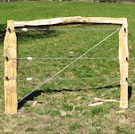 Stavba stálých ohrad, díl 1. – jaké kůly vybrat?