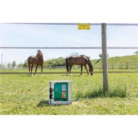 Zdroj pro elektrický ohradník AKO DUO-Power Xi 8000, kombinovaný, 7,5 J Zdroj pro elektrický ohradník AKO DUO-Power Xi 8000, kombinovaný, 7,5 J