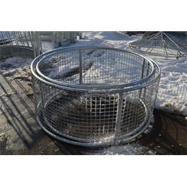 Příkrmiště kruhové síťované pro koně, pozinkované průměr 155 cm, lehčí plemena Při odběru obou příkrmišť (pr. 170 cm a pr. 155 cm) je účtováno jedno dopravené (přímriště je možné 