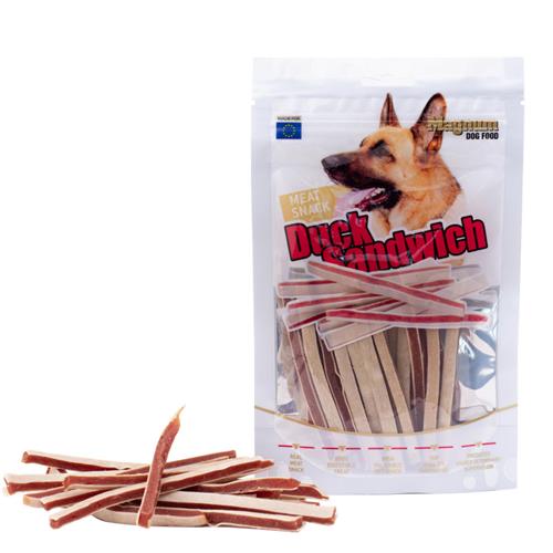 Pamlsek pro psy Magnum Duck Sandwich 80 g Pamlsek pro psy Magnum Duck Sandwich 80 g.