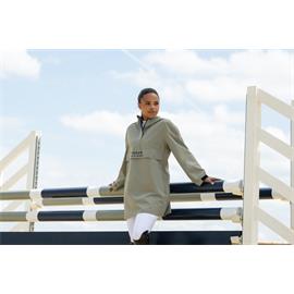 Dámská pláštěnka Pikeur Athleisure SS 2025, béžová - vel. L Pláštěnka Pikeur Athleisure SS25, béžová, vel. L