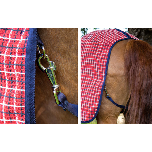 Vaflová deka Premier Equine 3D - červeno-bílá, vel. 125 cm Deka vaflová Premier, červeno-bílá, vel. 125 cm