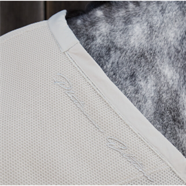 Síťovaná deka Eskadron Dura Mesh Platinum, smetanová - XL (155/205 cm) Deka síť. Eskadron Dura Mesh Platinum, smetanová, XL