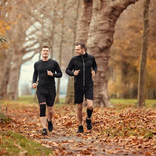 Terapeutická bandáž na koleno Back on Track, černá - vel. L Bandáž na koleno Back on Track, vel. L