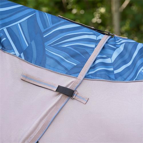 Deka proti hmyzu s pláštěnkou QHP S/S 2025 Seashell, modrá - vel. 145/195 cm Síťová deka s krkem a nepromokavými zády QHP SS 2025, modrá, 195