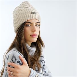 Zimní čepice s bambulí HVP Claire AW 25/26