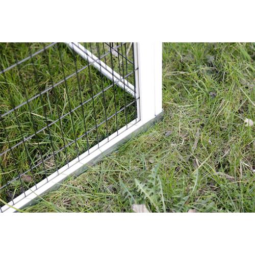 Dřevěná králíkárna Stall Lucky s výběhem, 115×65×100 cm Spodní část výběhu je ochráněna před vlhkem.