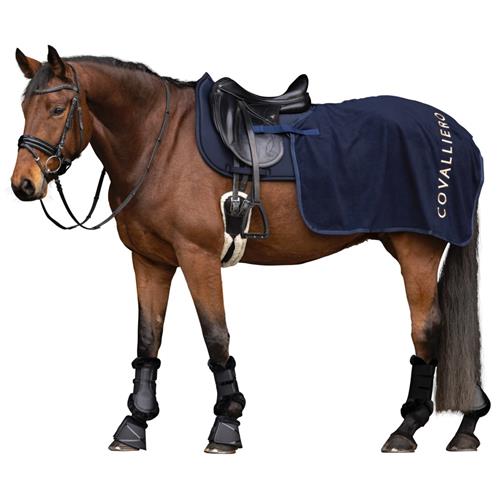 Bederní fleecová deka Covalliero AW 2025/26, modrá - vel. 155/205 Deka bederní Covalliero Fleece AW 25/26, modrá, vel. 155/205