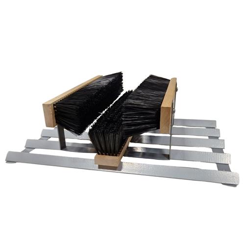 Zařízení na čištění obuvi s kovovým roštem a 3 kartáči Zařízení na čištění obuvi s kovovým roštem a 3 kartáči