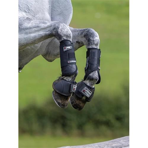 Krosové chrániče LeMieux Carbon Air XC, černé, přední - vel. M Chrániče LeMieux Carbon Air XC, přední, vel. M