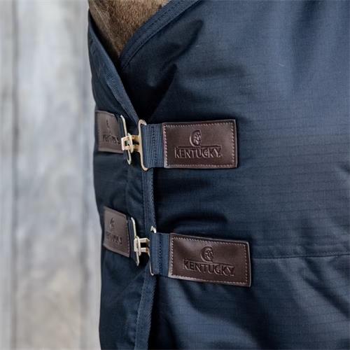 Nepromokavá deka Kentucky Classic, 0 gr, tmavě modrá - vel. 160/210 cm Deka nepromok. Kentucky Classic 0g, tm. modrá, vel. 160/210 cm