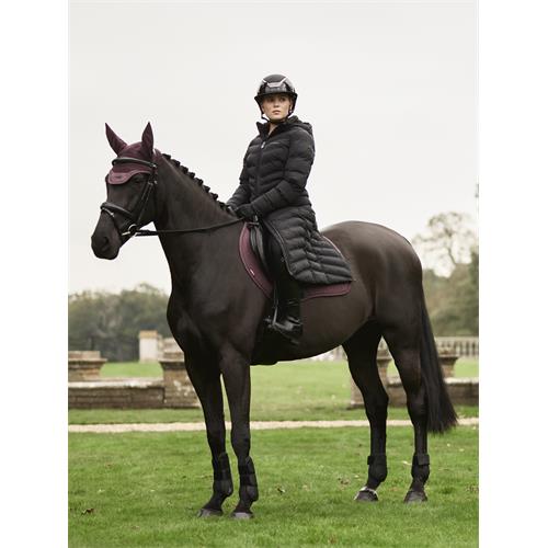 Zimní kabát LeMieux Hayley AW 25/26, černý - vel. 40 Nepromokavý kabát LeMieux Hayley AW25, černý, vel. 40