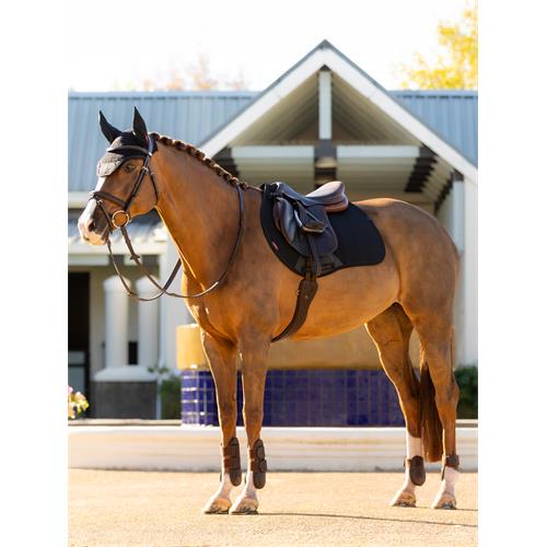 Podsedlová dečka LeMieux Finesse Square AW 25/26, VS - černá Podsedlová dečka LeMieux Finesse Square AW 25/26, černá, VS