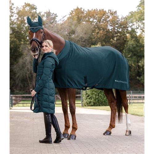 Odpocovací deka Waldhausen AW 2025/26 Nepal, petrolejová - Vel. 135/185 cm Fleecová deka Waldhausen Nepal AW25/26, petrolejová, vel. 135