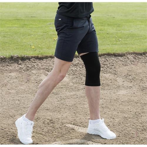 Terapeutická bandáž na koleno Back on Track, černá - vel. XL Bandáž na koleno Back on Track, vel. XL