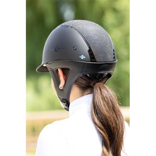 Jezdecká přilba Covalliero Eclipse Matt, černá - vel. 56-58 cm Přilba Covalliero Eclipse Matt, černá, vel. 56-58 cm