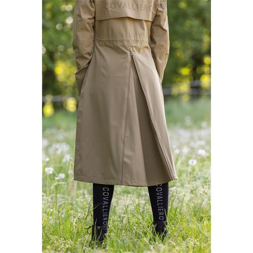 Dámský kabát/pláštěnka Covalliero, SS 26, walnut - vel. M Kabát dámský Covalliero SS 2026, walnut, vel. M