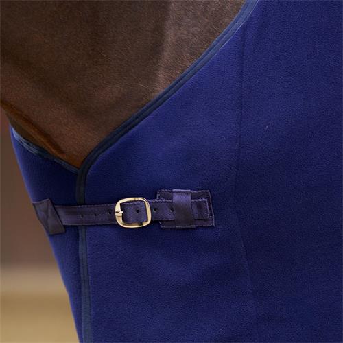 Odpocovací deka IRH Fundamental AW 25/26, modrá - vel. 135/185 cm Odpocovací deka IRH Fundamental AW 25/26, modrá, vel. 135/185 cm