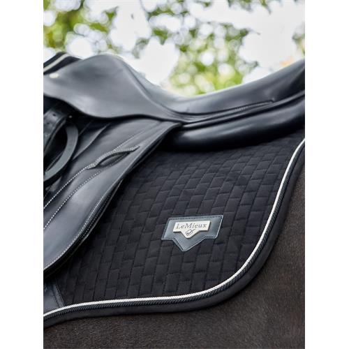 Podsedlová dečka LeMieux Cotton Close Contact Square, černá, VS Podsedlová dečka LeMieux Cotton Close Contact Square, černá, VS