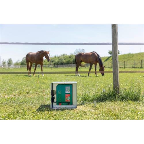 Zdroj pro elektrický ohradník AKO DUO-Power Xi 8000, kombinovaný, 8 J Zdroj pro elektrický ohradník AKO DUO-Power Xi 8000, kombinovaný, 8 J