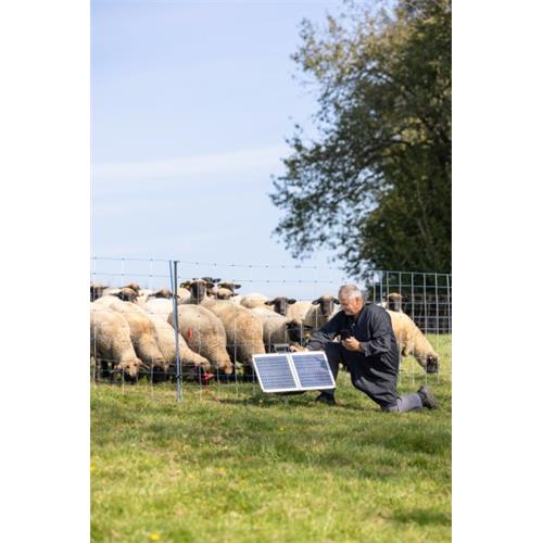 Zdroj pro elektrický ohradník AKO Sun Power S 2400 smart GPS, kombinovaný, 2,4 J Zdroj pro elektrický ohradník AKO Sun Power S 2400 smartGPS, kombinovaný, 2,4 J