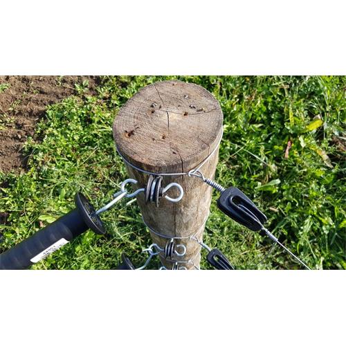 Držák k brance pro elektrické ohradníky STANDARD+, Color, neonové barvy - oranžová Držák k brance pro elektrické ohradníky STANDARD+, Color, oranžová