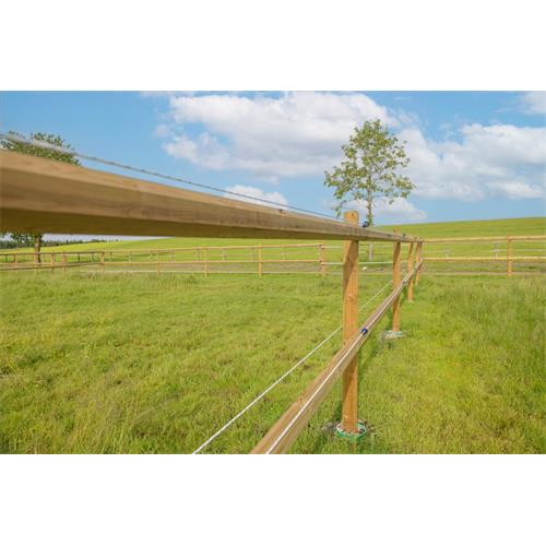 Izolátor AKO 2 K +skelné vlákno, velký s průch. vrutem 5 mm EDX - 1 ks Izolátor pro elektrické ohradníky AKO, 2 K, se skelným vláknem, velký s průchozím vrutem EDX 5 mm