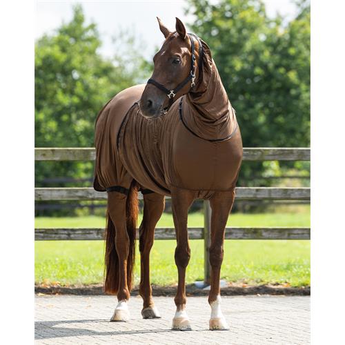 Ekzémová deka QHP s krkem, hnědá - 90/125 cm Deka ekzémová QHP, hnědá, vel. 90/125 cm