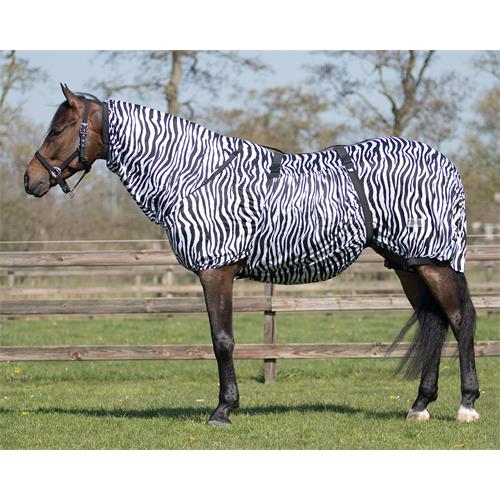 Ekzémová deka QHP s krkem, zebra - 135/185 cm Deka ekzémová QHP, zebra, vel. 135/185 cm