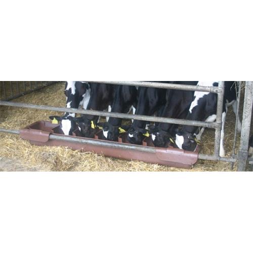 Závěsný krmný žlab OK plast, pro koně, skot a ovce 200cm, 100 ltr. Závěsný krmný žlab OK plast, pro koně, skot a ovce 200cm, 100 ltr.