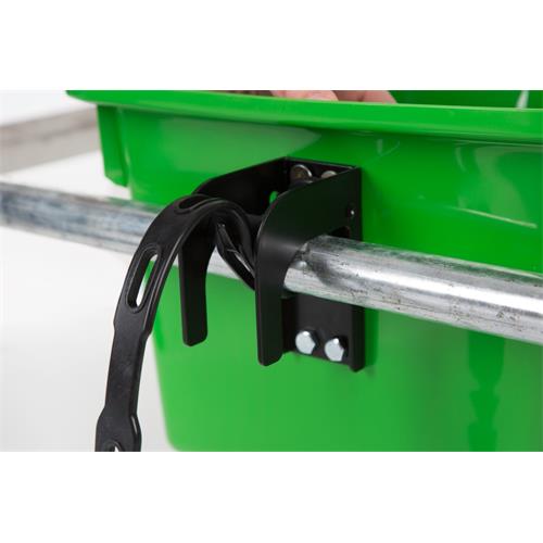 Napájecí žlab závěsný, MultiFeeder, 30 l, 5x dudlík BigSofty Napájecí žlab závěsný, MultiFeeder, 30 l, 5x dudlík BigSofty