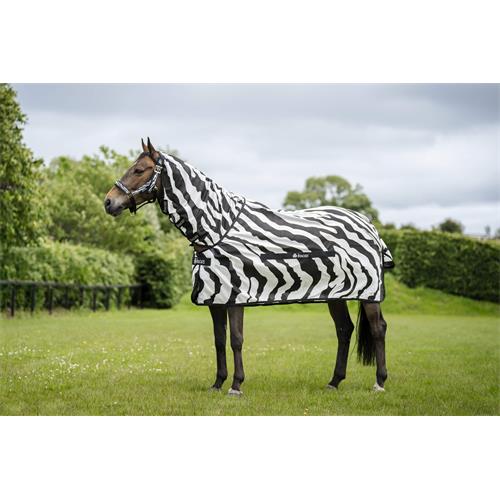 Síťovaná deka proti hmyzu Bucas Buzz-Off SS 26, zebra - vel. 145 cm Síťová deka s krkem Bucas Buzz-Off SS 26, zebra, vel. 145
