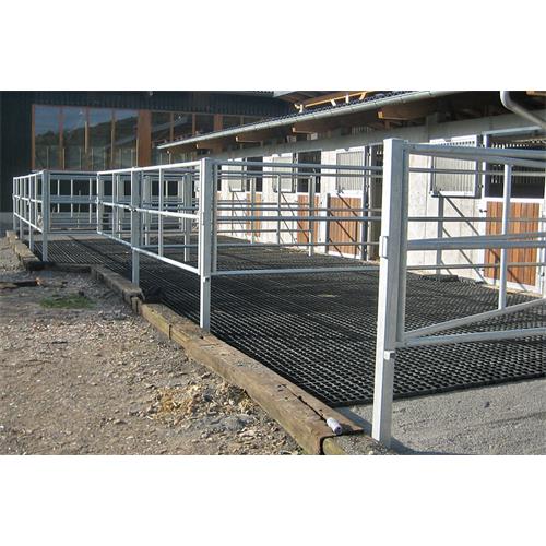 Zatravňovací dlaždice 33 x 33 x 5 cm, stěna 5 mm, černá - 1 ks Zatravňovací dlaždice