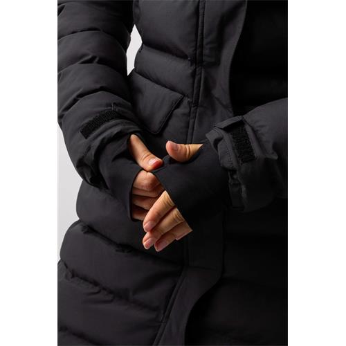 Dámská zimní parka B-Vertigo AW 25/26, černá - vel. 38 Parka nepromok. B-Vertigo AW 25/26 Celeste, černá, vel. 38