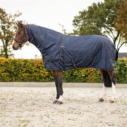 Nepromokavá deka s krkem QHP, 150g, 1200 D, AW 26/27, modrá - vel. 145/195 cm Deka neprom. QHP, 150 g s krkem, modrá, vel. 145 cm, AW 26/27