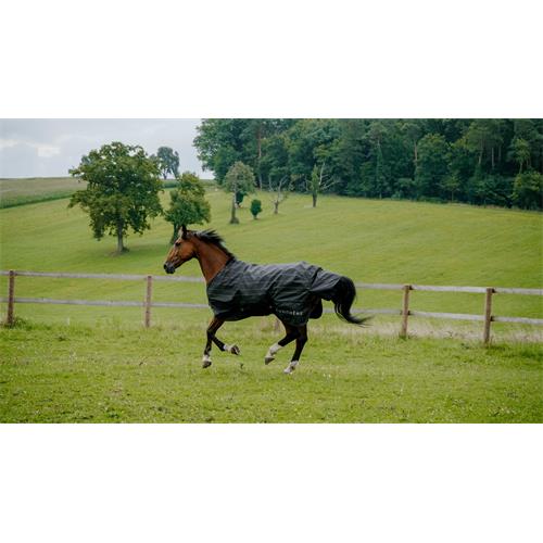 Nepromokavá deka Equithéme Tyrex Lumin, 0gr, AW 26/27, černá - vel. 125 cm Nepromokavá deka Equitheme Tyrex Lumin AW 26/27, 0gr, černá, vel. 125
