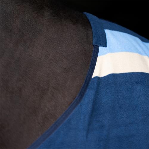 Odpocovací deka IRH Stripe, modrá - vel. 135/185 cm Deka odpoc. IRH Stripe, modrá, vel. 135/185